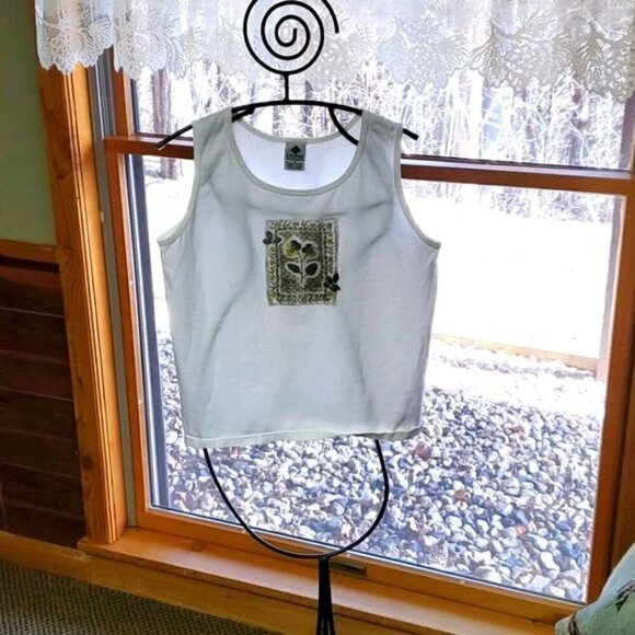 Columbia Graphic Wild Flowers White Sleeveless Sz. M T-shirt - Picture 1 of 9